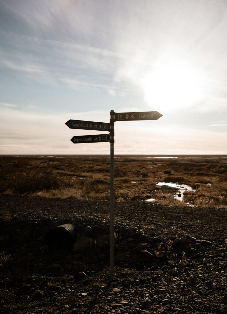 Iceland-Elopement-Photographer