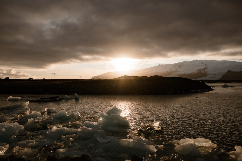 Iceland-Elopement-Photographer