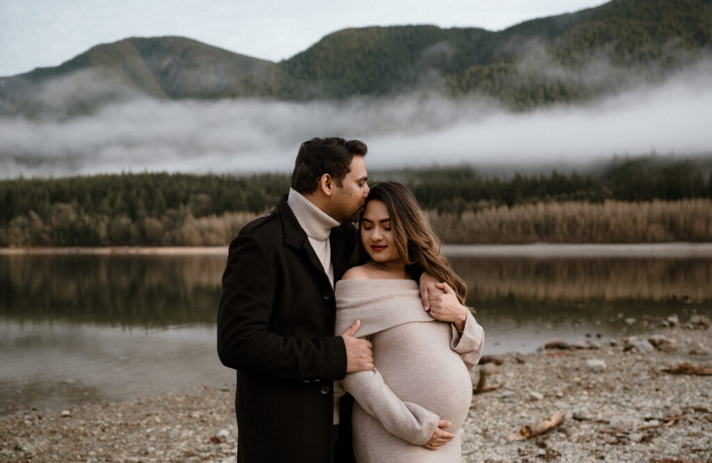 Maternity Session in Golden Ears