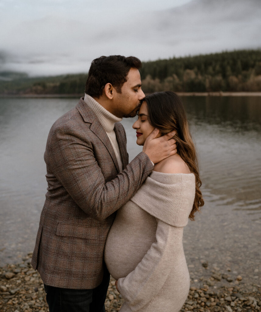 Maternity Session in Golden Ears